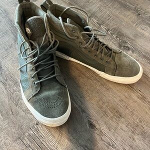 Vans Green High-Top Sneakers Suede Casual